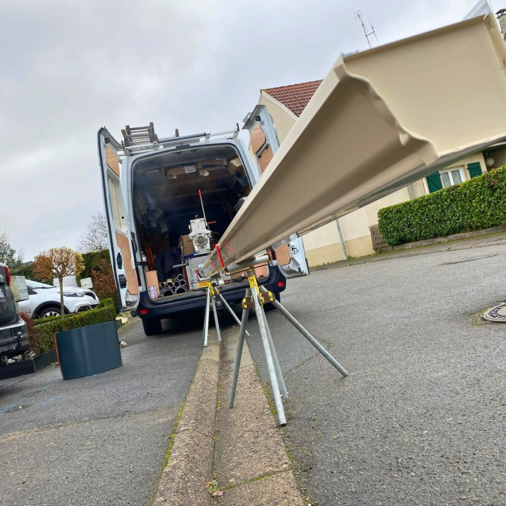 Maison secondaire : nos astuces pour ne plus jamais avoir à entretenir vos extérieurs