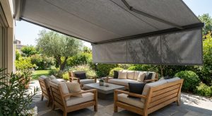 Tout savoir sur les stores bannes pour aménager et protéger votre terrasse